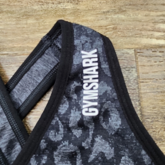 Gymshark adapt leopard print seamless sports bra size Small - Picture 3 of 6